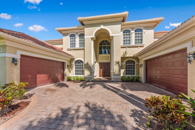 1 of 39 - 10303 Sw Fiddlers Way, Palm City, FL