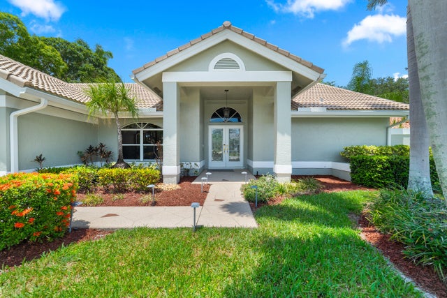 2 of 43 - 6073 Wedgewood Village Circle, Lake Worth, FL