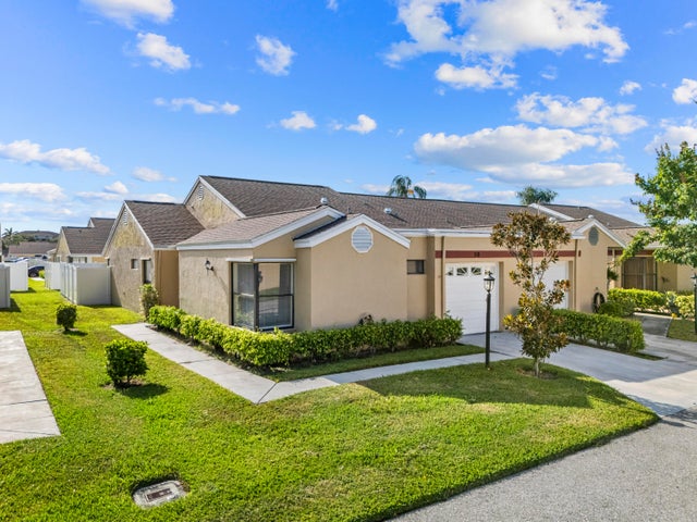 4560 Grand Cypress Road #50, West Palm Beach