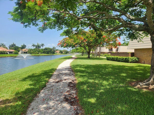 2 of 23 - 5609 56th Way, West Palm Beach, FL