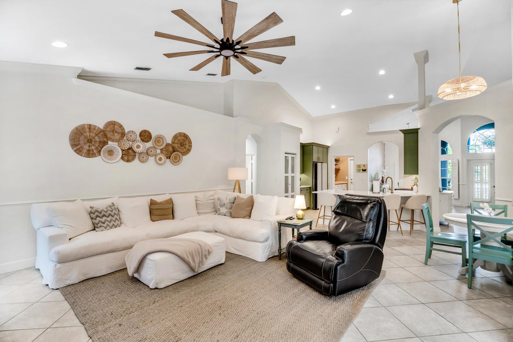 372 Sw Egret Lnd, Port Saint Lucie