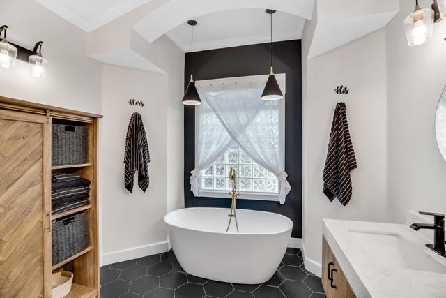 Photo of Listing #RX-11113751