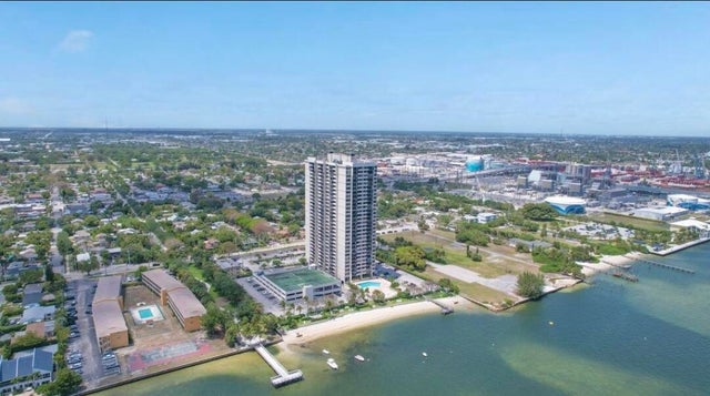 2 of 20 - 5600 N Flagler Drive #210, West Palm Beach, FL