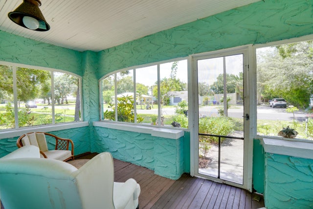 4 of 23 - 1954 42nd Avenue, Vero Beach, FL