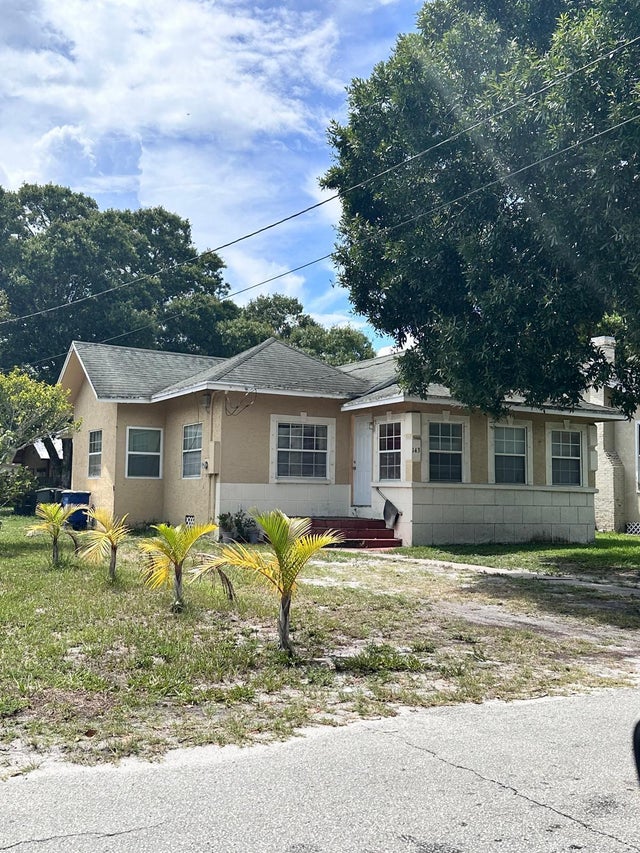 5 of 5 - 143 N 15th Street, Fort Pierce, FL