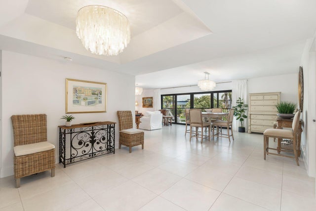 4 of 28 - 327 Southwind Drive #206, North Palm Beach, FL