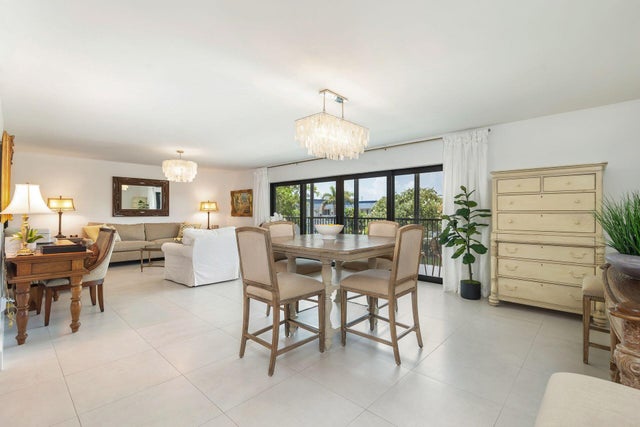 5 of 28 - 327 Southwind Drive #206, North Palm Beach, FL