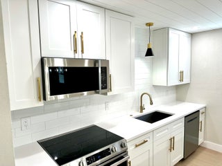 Photo of Listing #RX-11113879