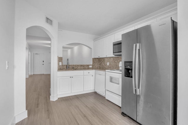 5 of 28 - 3474 Briar Bay Boulevard #103, West Palm Beach, FL