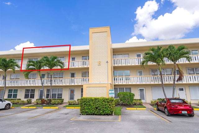 1 of 20 - 306 Wellington E, West Palm Beach, FL