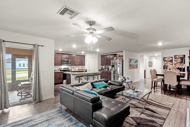 5 of 39 - 5551 Imagination Drive, Fort Pierce, FL