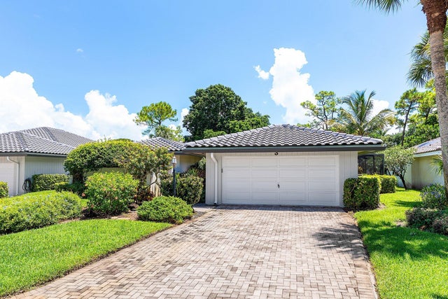 4 of 65 - 3 Glens Drive E, Boynton Beach, FL
