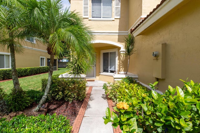 4 of 37 - 1011 Arezzo Circle, Boynton Beach, FL
