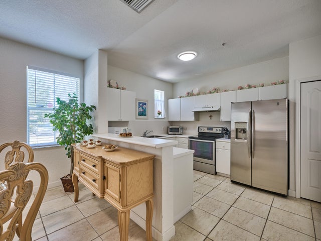 4 of 35 - 1006 Shoma Drive, Royal Palm Beach, FL