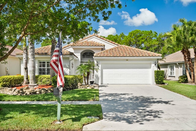 1 of 54 - 6947 Se Twin Oaks Circle, Stuart, FL