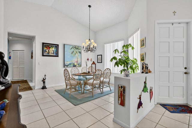 2 of 27 - 4737 Carlton Golf Drive, Lake Worth, FL