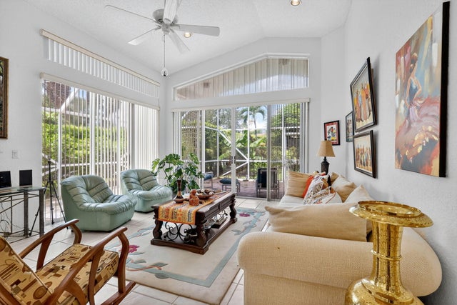 3 of 27 - 4737 Carlton Golf Drive, Lake Worth, FL