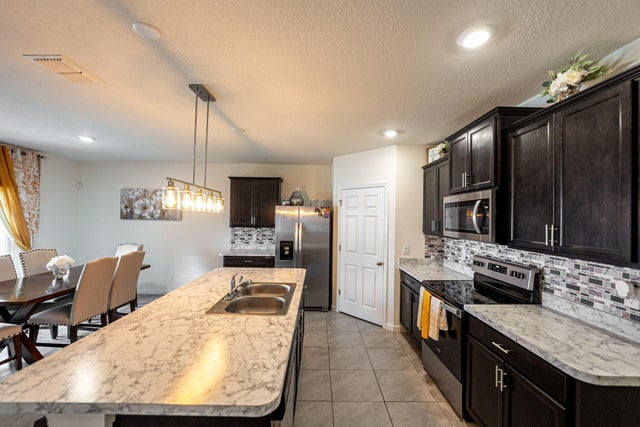 4 of 40 - 5306 Entertainment Way, Fort Pierce, FL