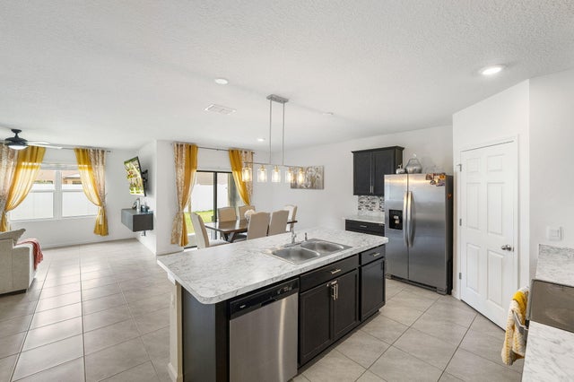 5 of 40 - 5306 Entertainment Way, Fort Pierce, FL
