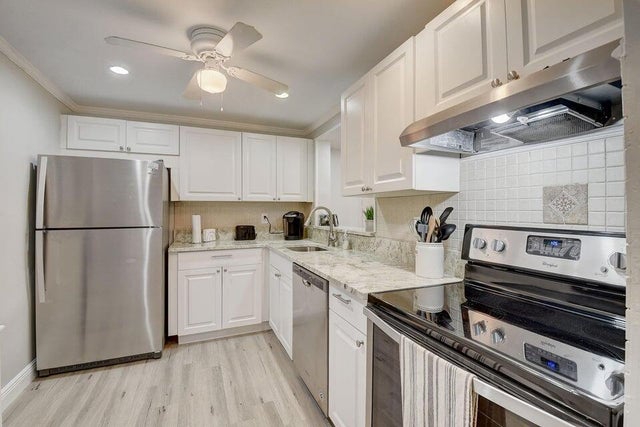 1 of 13 - 5340 Las Verdes Circle #109, Delray Beach, FL