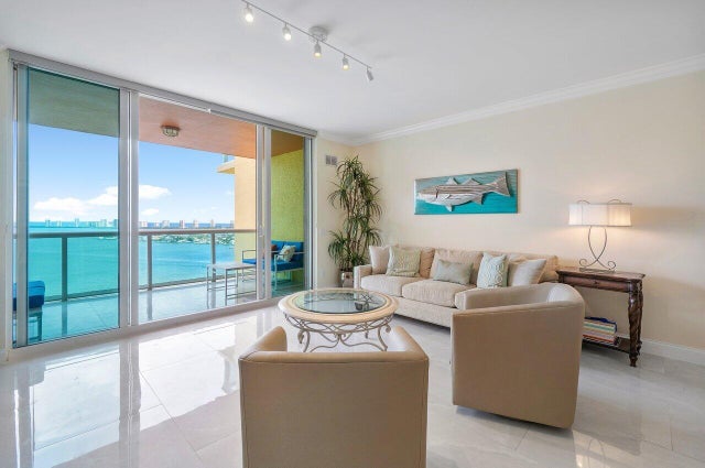 5 of 64 - 2650 Lake Shore Drive #2202, Riviera Beach, FL