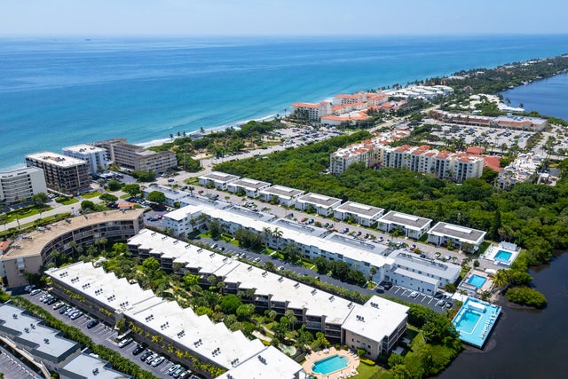 4 of 25 - 4001 S Ocean Boulevard #115, South Palm Beach, FL
