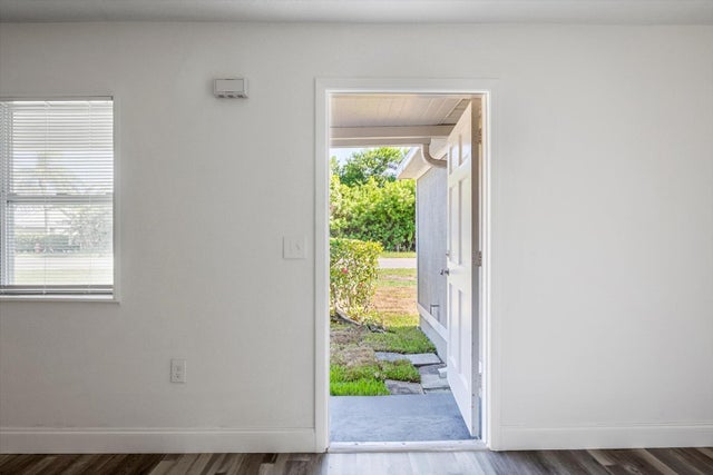2 of 24 - 825 2nd Street, Vero Beach, FL