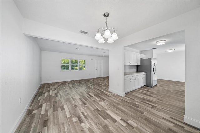 5 of 24 - 825 2nd Street, Vero Beach, FL