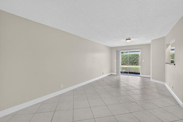 5 of 64 - 5051 Pointe Emerald Lane #5051, Boca Raton, FL