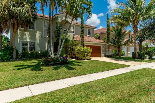 2 of 48 - 6243 Shadow Tree Lane, Lake Worth, FL