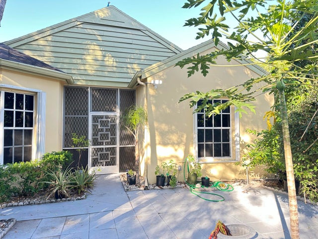 7729 Forest Green Lane, Boynton Beach