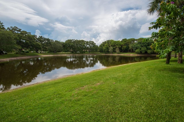 2 of 29 - 113 Winter Club Court, Palm Beach Gardens, FL