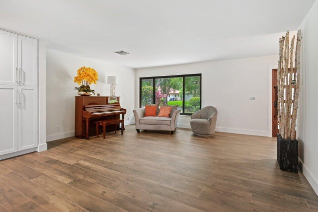 4 of 49 - 264 Deer Creek Woodlake Circle, Deerfield Beach, FL