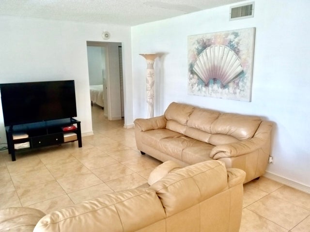 3 of 9 - 4955 Sable Pine Circle #a1, West Palm Beach, FL
