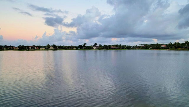 4 of 98 - 1420 Stonehaven Estates Drive, West Palm Beach, FL