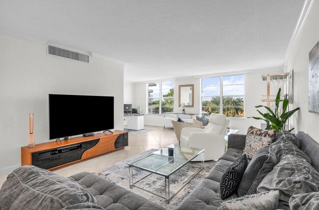 1 of 32 - 2851 S Ocean Boulevard #3p, Boca Raton, FL