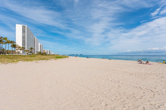 4 of 32 - 2851 S Ocean Boulevard #3p, Boca Raton, FL