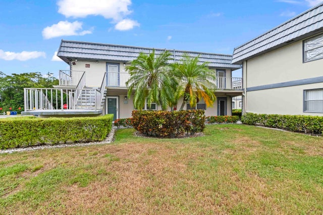 1 of 35 - 673 Brittany O, Delray Beach, FL