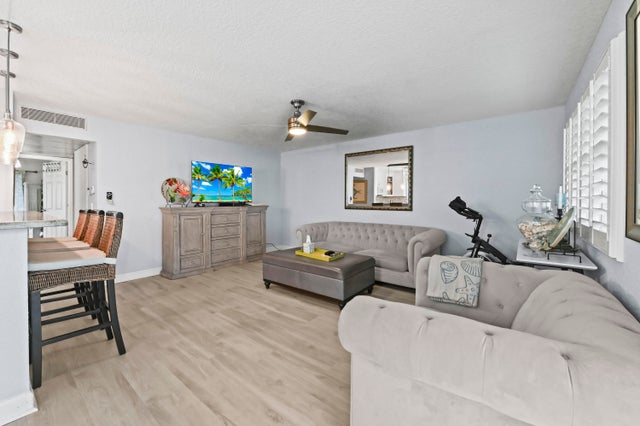 4 of 35 - 673 Brittany O, Delray Beach, FL