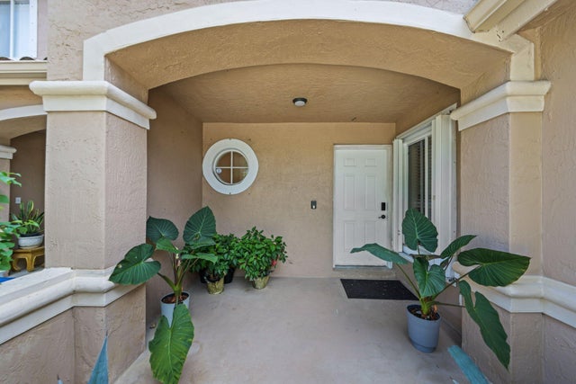 3 of 33 - 4931 Pinemore Lane, Lake Worth, FL