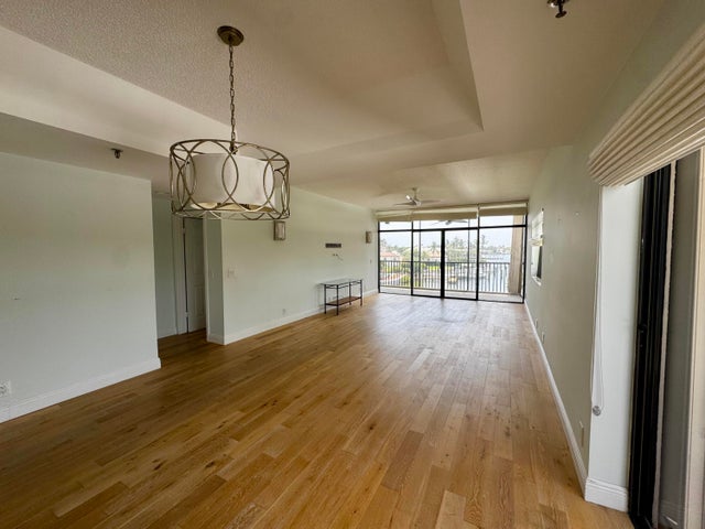4 of 24 - 11370 Twelve Oaks Way #418, North Palm Beach, FL