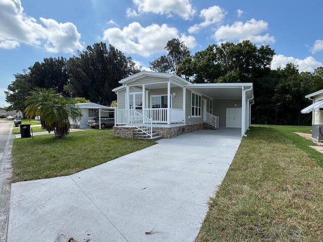 5 of 25 - 146 Holiday Park Boulevard Ne, Palm Bay, FL