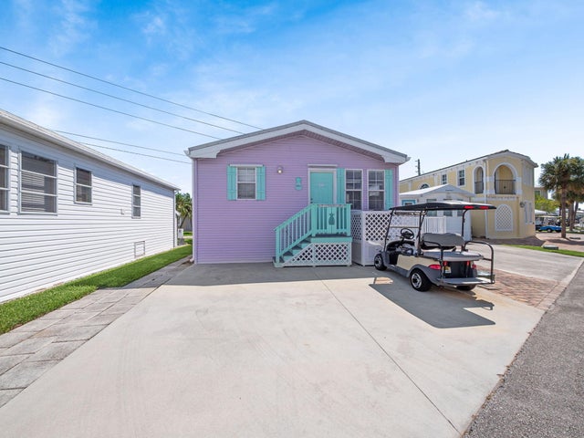 1 of 25 - 802 Nettles Boulevard, Jensen Beach, FL