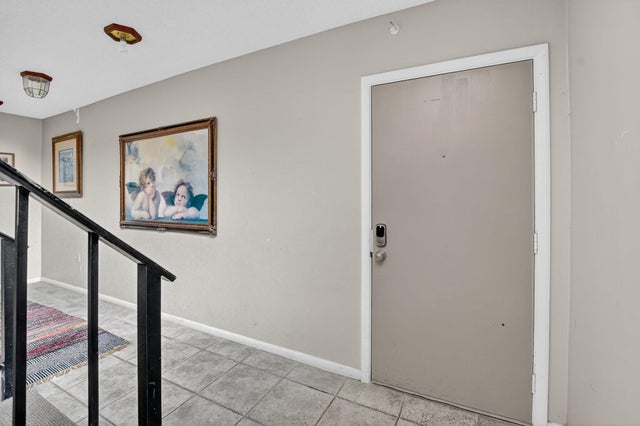 4 of 57 - 6101 Old Court Road #140, Boca Raton, FL