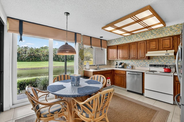 4 of 69 - 19600 Sawgrass Circle #2604, Boca Raton, FL