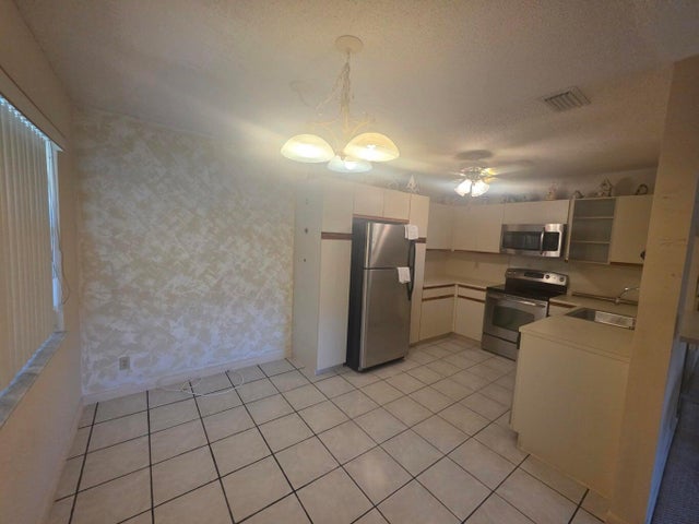 2 of 17 - 7690 Tahiti Lane #202, Lake Worth, FL