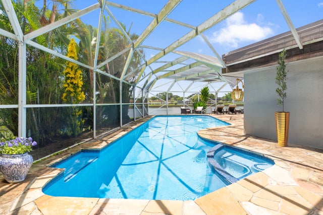 4 of 46 - 6106 Royal Poinciana Lane, Tamarac, FL