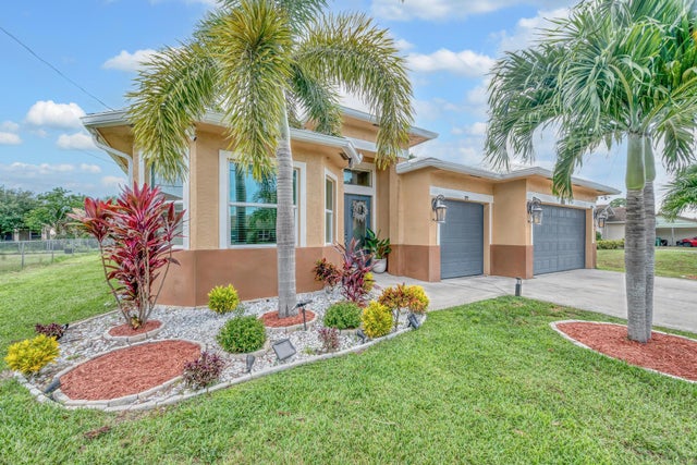 2 of 34 - 2082 Sw Idaho Lane, Port Saint Lucie, FL
