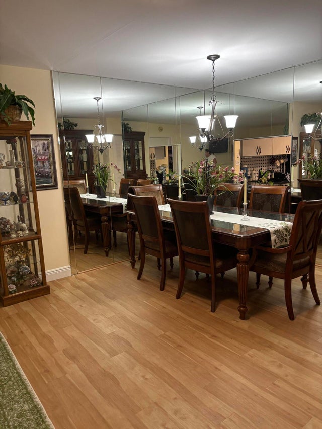 5 of 35 - 143 Lake Susan Drive, West Palm Beach, FL