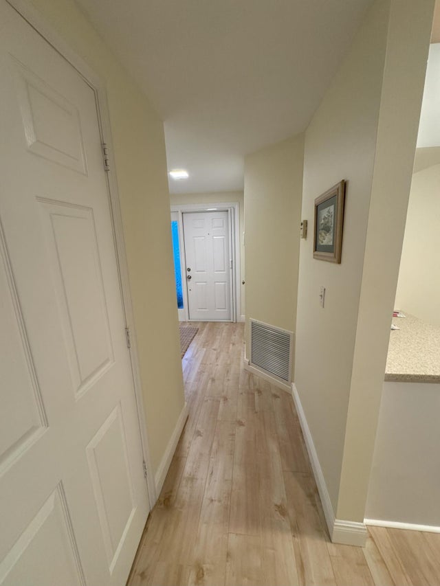 5 of 31 - 1040 Jeffery Street, Boca Raton, FL